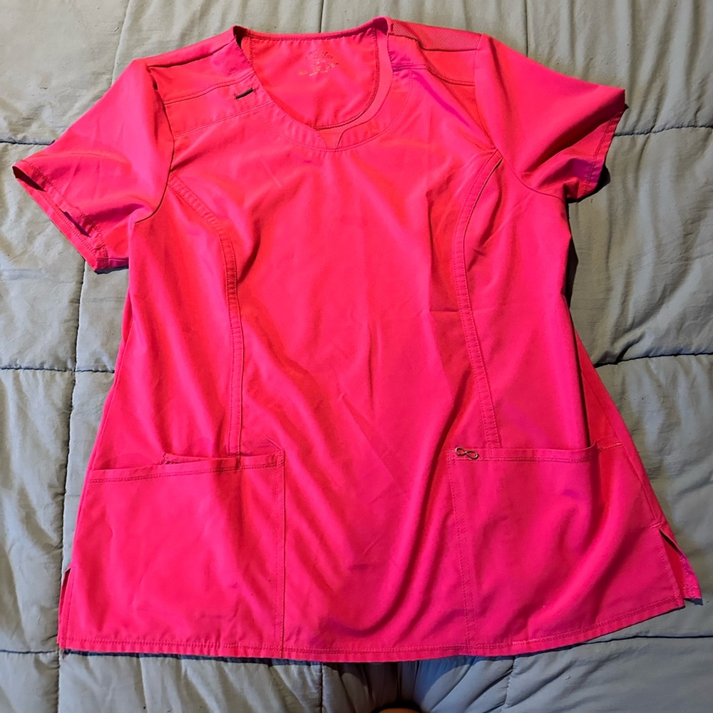 Cherokee infinity scrub top